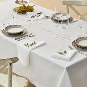 Karaca Home Atlas Zeugma Gold Nakışlı Masa Örtüsü Set görseli 1