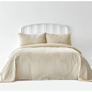 Karaca Home Joena Ekru Çift Kişilik Soft Yatak Örtüsü görseli 4