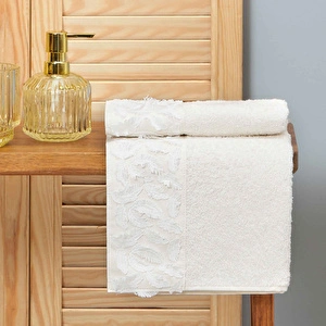 Karaca Home Serenity Beyaz %100 Pamuk Brodeli Bornoz Seti S/M görseli 2