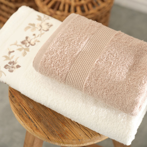 Karaca Home Flora Nakışlı Banyo/Yüz Havlusu Hamam Seti Bej  görseli 2