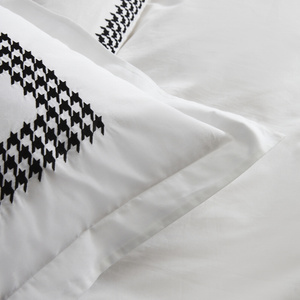 Karaca Home Juanita 80 Tel %100 Pamuk Çift Kişilik Percale Nevresim Takımı Nakışlı Beyaz görseli 6