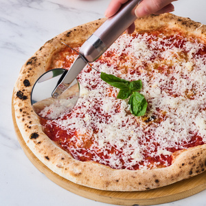 Karaca Mastermaid Pizza Dilimleyici Rosegold görseli 3