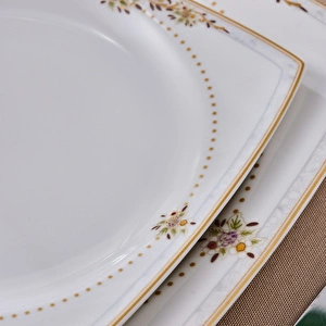 Karaca Square Bone Margaret 24 Parça 6 Kişilik Yemek Takımı görseli 5