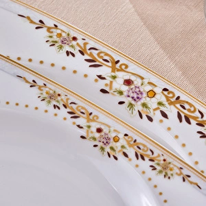 Karaca Square Bone Margaret 24 Parça 6 Kişilik Yemek Takımı görseli 7