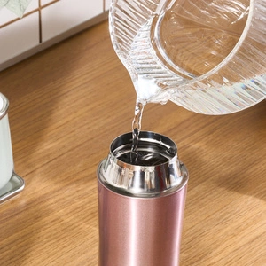 Karaca Pluton Çelik Sızdırmaz Termos Rose Gold 450 ml görseli 5