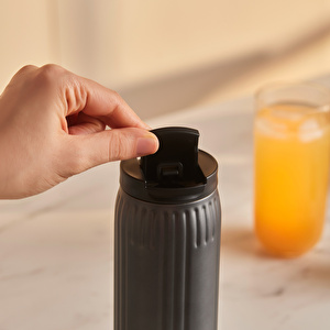 Karaca Rimo Sızdırmaz Çelik Termos 600 ml Antrasit görseli 3