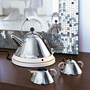 Alessi Kettle 1,5 L Beyaz görseli 3