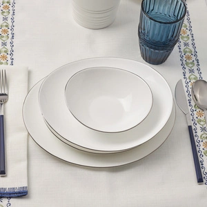 Karaca Pure 24 Parça 6 Kişilik Yemek Takımı görseli 5