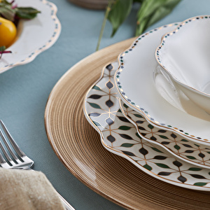 Karaca Almond Tropez 24 Parça 6 Kişilik Porselen Yemek Takımı görseli 5