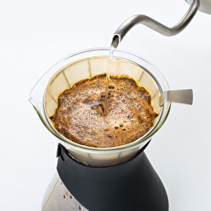Karaca Brewy Coffe Borosilikat Cam Sürahili Dripper 700 ml görseli 6