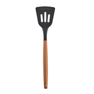 Karaca Woodline Delikli Spatula görseli 2
