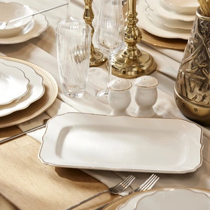 Karaca Daisy Gold Wave Shape Kayıklı 27 Parça 6 Kişilik Porselen Yemek Takımı görseli 11