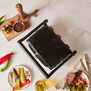 Karaca Gastro Grill Glass Premium 2400W Tost ve Izgara Makinesi Mat Siyah görseli 1