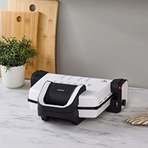 Karaca Future Tost Makinesi Pearl White 4 Dilim Kapasiteli görseli 3