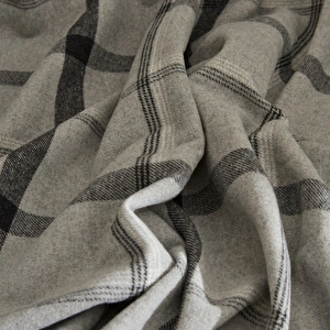 Karaca Home Flanel Throw Tv Battaniyesi Gri görseli 2