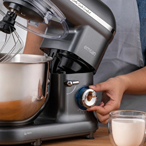 Emsan Bella Gusto Comfort Kıyma Çekme Aparatlı Hamur Yoğurma Makinesi Gri 1300W 5,5L görseli 3