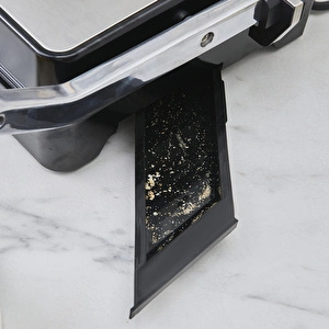 Cookplus x Karaca 4 Dilim Kapasiteli Döküm Plakalı Izgara ve Tost Makinesi Inox 2000W görseli 10