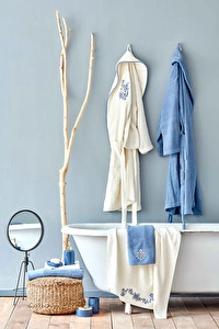 Karaca Home Daily Blue Bird Mavi Beyaz Aile Banyo Seti görseli 1