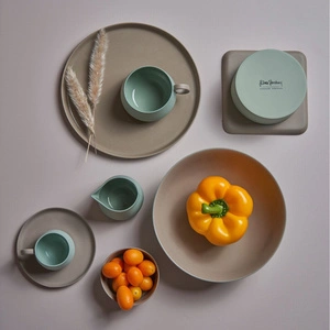 Esma Dereboy El Yapımı Porselen Yuvarlak Yemek Tabağı 26,5 cm Taş Rengi görseli 2