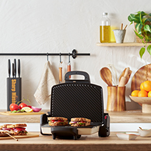 Homend Toastbuster 1337H 4 Ekmekli Tost Makinesi Krem görseli 3