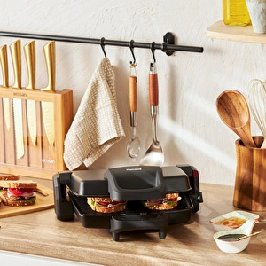 Homend Toastbuster 1337H 4 Ekmekli Tost Makinesi Siyah görseli 3
