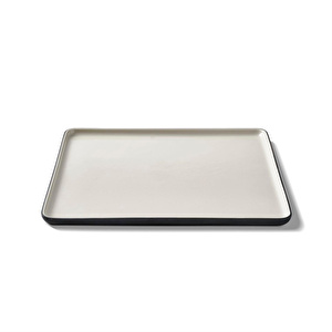 El Yapımı Porselen Kare Servis Tabağı 29 cm Siyah/Fildişi