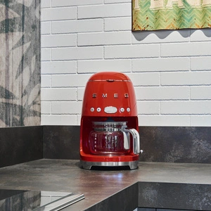 Smeg Filtre Kahve Makinesi Red Dcf02rdeu görseli 6