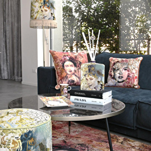 Baci Milano Memories Marilyn Kadife Yastık 45 cm x 45 cm  görseli 2