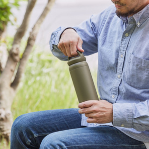 Kinto Day off Tumbler Termos 500 ml Yeşil görseli 3