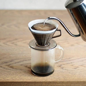 Kinto Slow Coffe Kahve Sürahisi Şeffaf görseli 3