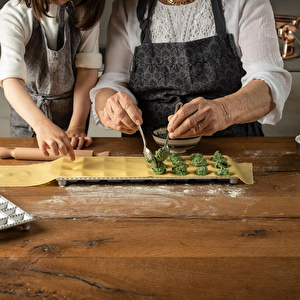 Marcato Ravioli Kalıbı 12 Hazneli 55x55mm görseli 4
