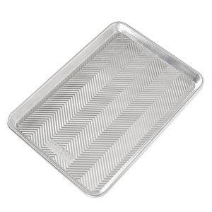 Nordicware Prism Küçük Fırın Tepsisi 40 X 29 Cm Paslanmaz Çelik görseli 2