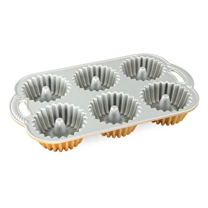 Nordicware 6´lı Mini Brilliance Kek Kalıbı Altın görseli 2