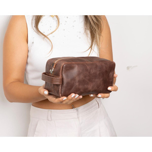 Bloominbag Bloombiel Mahogany Kahverengi Hakiki Deri Seyahat Ve Makyaj Çantası görseli 3