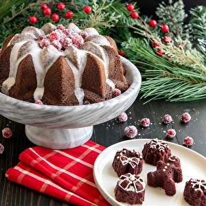 Nordicware Vintage Yıldız Bundt Kek Kalıbı Gümüş görseli 5