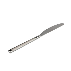 Mudo Home Elegant Line 18 Parça Çatal Kaşik Biçak Takimi Parlak Metal görseli 4