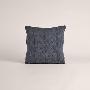 Penelope Triko Kırlent Kılıfı Füme 45x45 Cm - Cabella Serisi görseli 1
