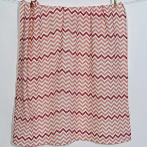 Itsy Bitsy Kids Big Flower Pink Zigzag , Müslin Bebek Örtüsü , 70x70 Cm görseli 3