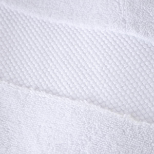 Mudo Home Classy Banyo Havlusu Beyaz 90x150 Cm görseli 5