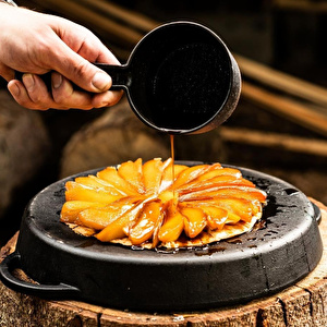 Big Green Egg Döküm Demir Sos Tenceresi Ve Fırçası görseli 5