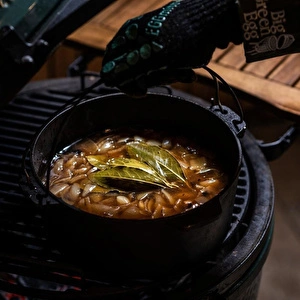 Big Green Egg Döküm Demir Güveç Tencere 27 Cm görseli 3
