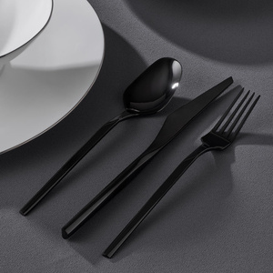 Jumbo 5100 Quartz Titanyum Siyah 12 Kişilik 84 Parça Çatal Kaşık Bıçak Takımı görseli 4