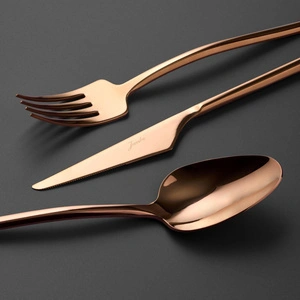 Jumbo 5500 Titanyum Bronz 12 Kişilik 84 Parça Çatal Kaşık Bıçak Seti görseli 3