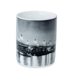 Jumbo X İstanbul Modern Othmar Pferschy,Galata Köprüsü’nde Gece Mug görseli 2