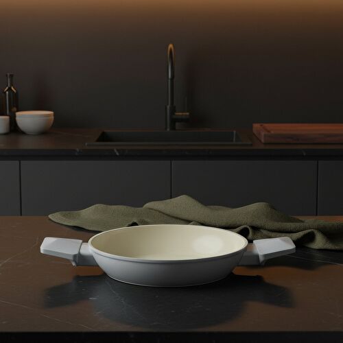 Jumbo Swiss Crystal Light Grey Sahan 20 cm Jumbo Swiss Crystal Light Grey Sahan 20 cm