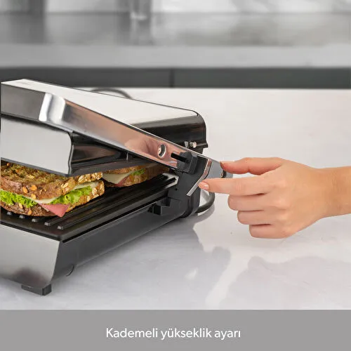 Homend Grilliant 1340H 4 Dilim Kapasiteli Gövde Alt ve Üst Sıcaklığı Ayrı Kontrol Edilebilen Döküm Plakalı Tost ve Izgara Makinesi Inox 2000W