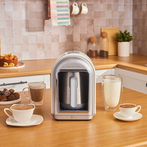 Karaca x Refika Hatır Mod Türk Kahve Makinesi Swiss Cream