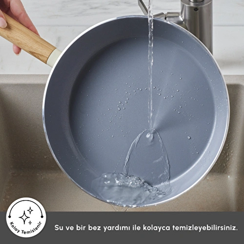 Karaca x Refika Swiss Crystal Creamy Wood Tava Sahan Set