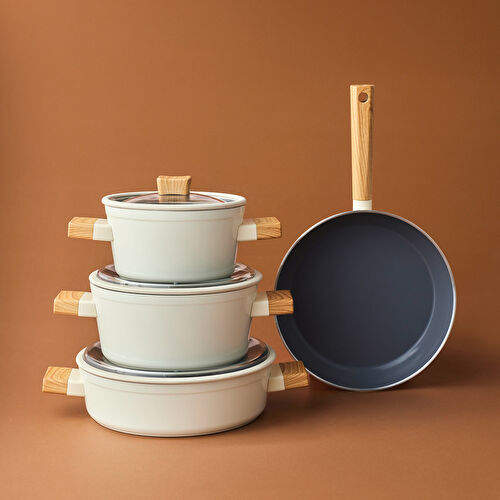 Karaca x Refika Swiss Crystal Creamy Wood 7 Parça Tencere Seti