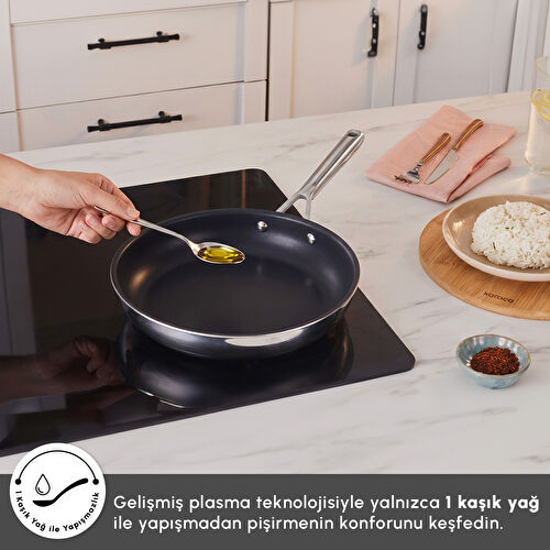 Karaca Plasma Steel 316+ 3Ply Tava 28 cm Karaca Plasma Steel 316+ 3Ply Tava 28 cm